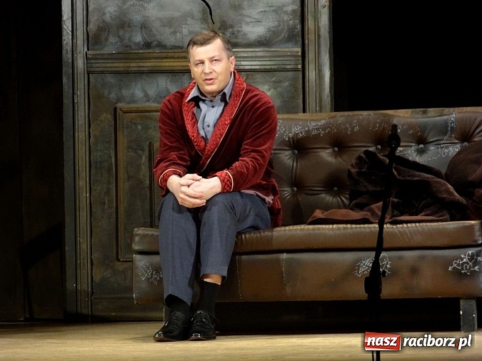 Zdjęcie w galerii na portalu naszraciborz.pl: Guwernantki na deskach RCK - wideo wiadomości z regionu