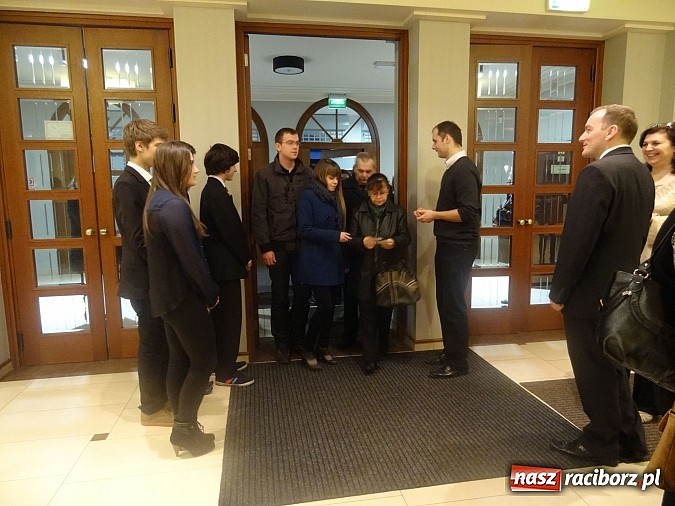 Zdjęcie w galerii na portalu naszraciborz.pl: Guwernantki na deskach RCK - wideo wiadomości z regionu