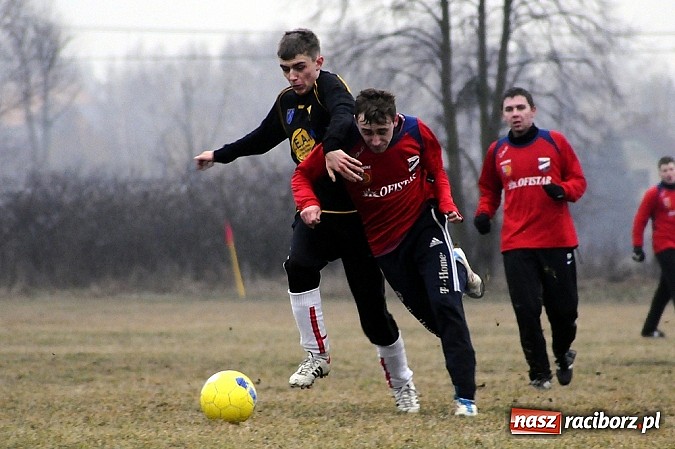 Zdjęcie w galerii na portalu naszraciborz.pl: Unia przegrała z Naprzodem Rydułtowy wiadomości z regionu