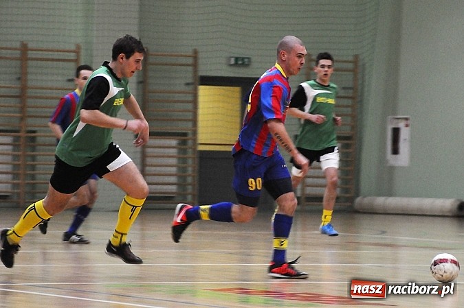 Zdjęcie w galerii na portalu naszraciborz.pl: Pokrycia mistrzem, Płomień w I lidze. HLPN zakończyła rozgrywki wiadomości z regionu