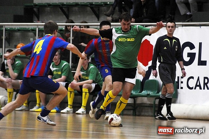 Zdjęcie w galerii na portalu naszraciborz.pl: Pokrycia mistrzem, Płomień w I lidze. HLPN zakończyła rozgrywki wiadomości z regionu