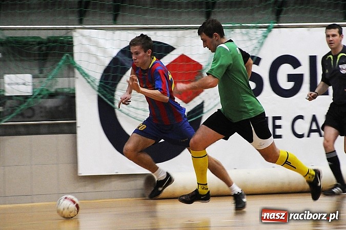 Zdjęcie w galerii na portalu naszraciborz.pl: Pokrycia mistrzem, Płomień w I lidze. HLPN zakończyła rozgrywki wiadomości z regionu