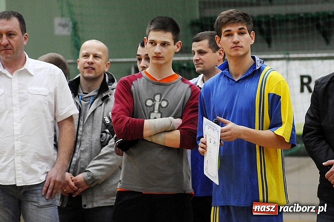 Zdjęcie w galerii na portalu naszraciborz.pl: Pokrycia mistrzem, Płomień w I lidze. HLPN zakończyła rozgrywki wiadomości z regionu