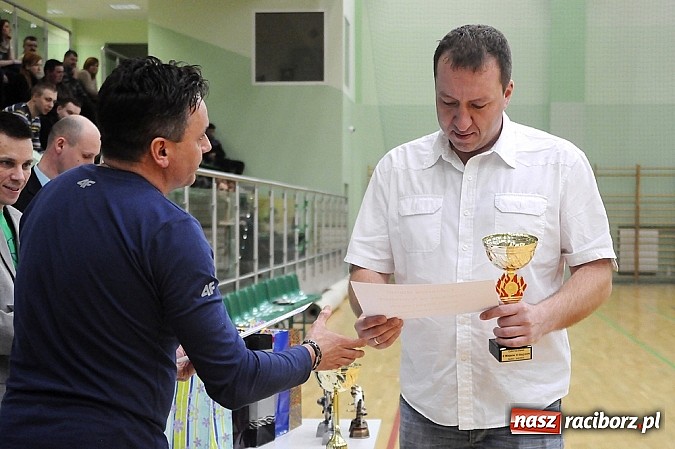 Zdjęcie w galerii na portalu naszraciborz.pl: Pokrycia mistrzem, Płomień w I lidze. HLPN zakończyła rozgrywki wiadomości z regionu