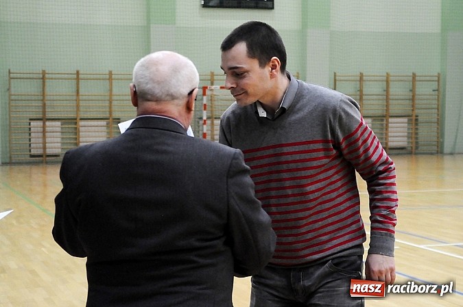 Zdjęcie w galerii na portalu naszraciborz.pl: Pokrycia mistrzem, Płomień w I lidze. HLPN zakończyła rozgrywki wiadomości z regionu