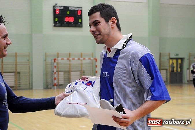 Zdjęcie w galerii na portalu naszraciborz.pl: Pokrycia mistrzem, Płomień w I lidze. HLPN zakończyła rozgrywki wiadomości z regionu