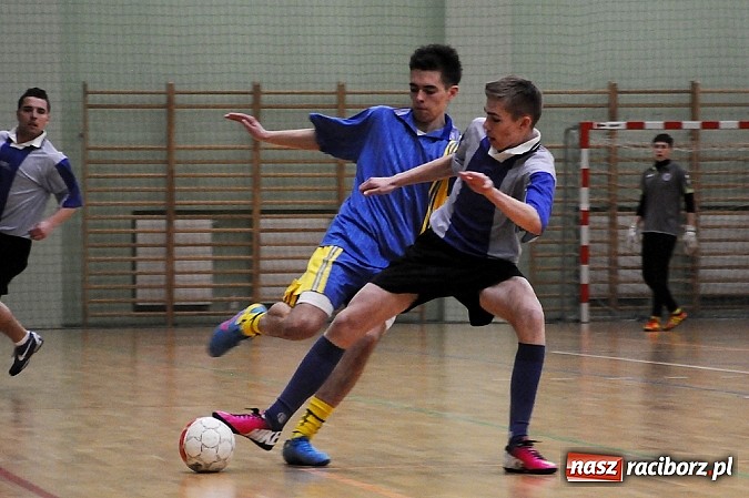 Zdjęcie w galerii na portalu naszraciborz.pl: Pokrycia mistrzem, Płomień w I lidze. HLPN zakończyła rozgrywki wiadomości z regionu