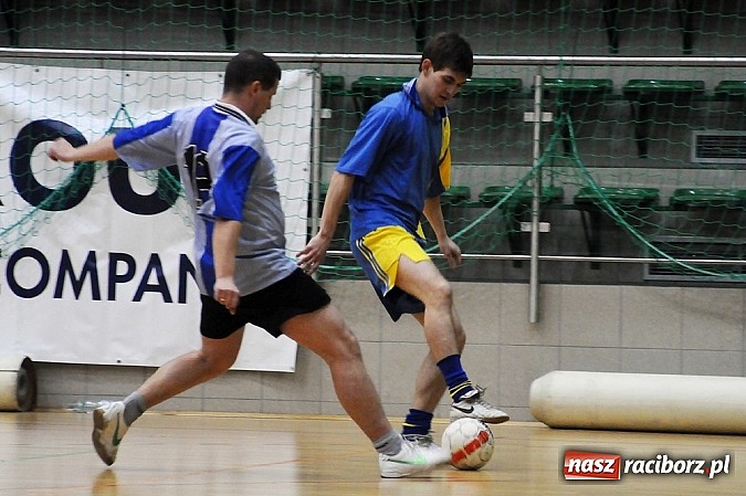 Zdjęcie w galerii na portalu naszraciborz.pl: Pokrycia mistrzem, Płomień w I lidze. HLPN zakończyła rozgrywki wiadomości z regionu