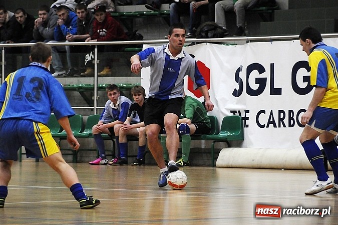 Zdjęcie w galerii na portalu naszraciborz.pl: Pokrycia mistrzem, Płomień w I lidze. HLPN zakończyła rozgrywki wiadomości z regionu