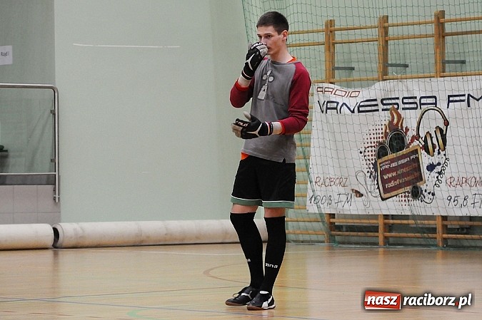 Zdjęcie w galerii na portalu naszraciborz.pl: Pokrycia mistrzem, Płomień w I lidze. HLPN zakończyła rozgrywki wiadomości z regionu