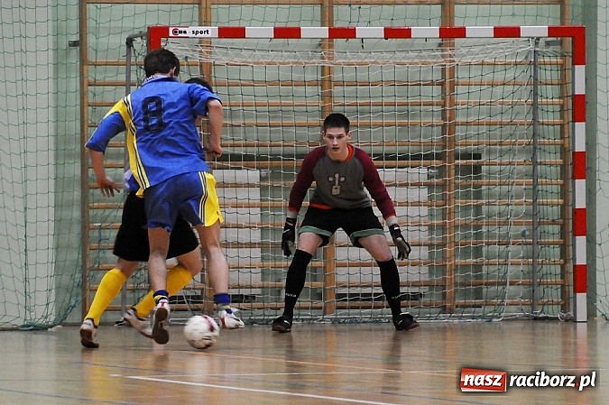 Zdjęcie w galerii na portalu naszraciborz.pl: Pokrycia mistrzem, Płomień w I lidze. HLPN zakończyła rozgrywki wiadomości z regionu