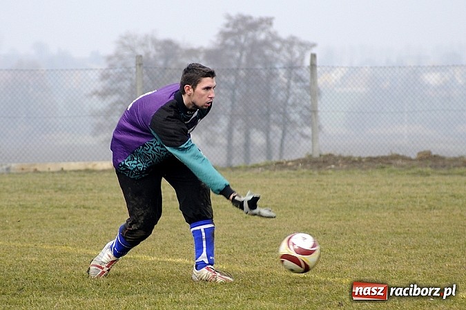 Zdjęcie w galerii na portalu naszraciborz.pl: Naprzód Borucin pokonany wiadomości z regionu
