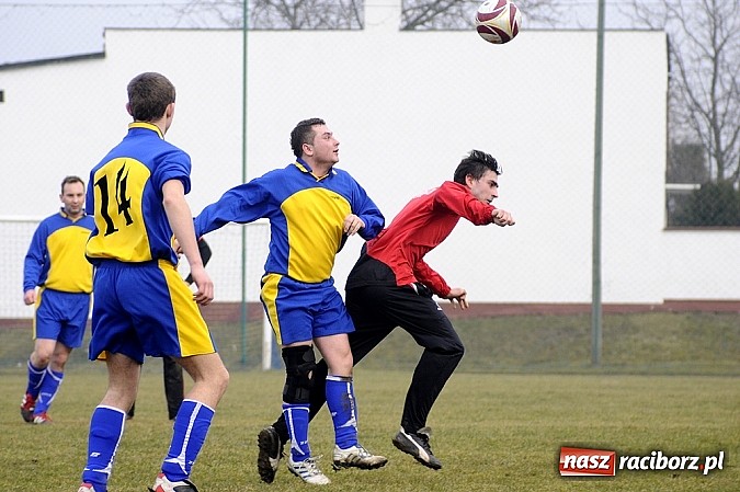 Zdjęcie w galerii na portalu naszraciborz.pl: Naprzód Borucin pokonany wiadomości z regionu