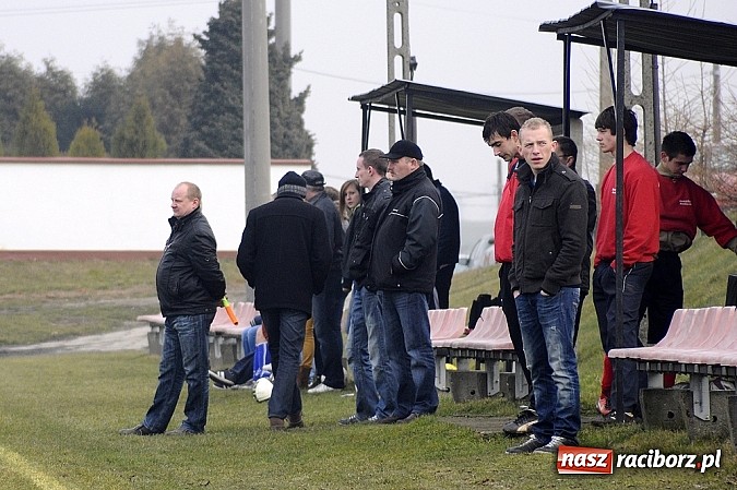 Zdjęcie w galerii na portalu naszraciborz.pl: Naprzód Borucin pokonany wiadomości z regionu