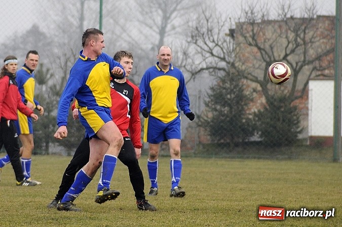 Zdjęcie w galerii na portalu naszraciborz.pl: Naprzód Borucin pokonany wiadomości z regionu