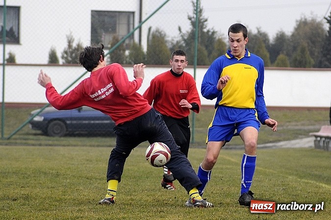 Zdjęcie w galerii na portalu naszraciborz.pl: Naprzód Borucin pokonany wiadomości z regionu
