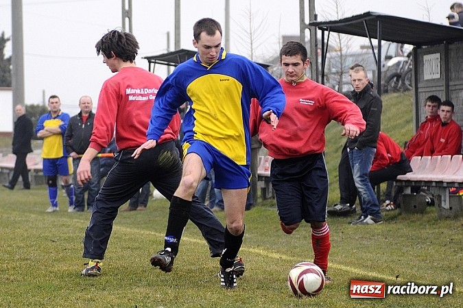 Zdjęcie w galerii na portalu naszraciborz.pl: Naprzód Borucin pokonany wiadomości z regionu