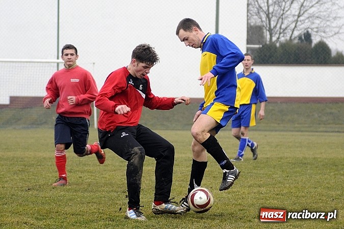 Zdjęcie w galerii na portalu naszraciborz.pl: Naprzód Borucin pokonany wiadomości z regionu