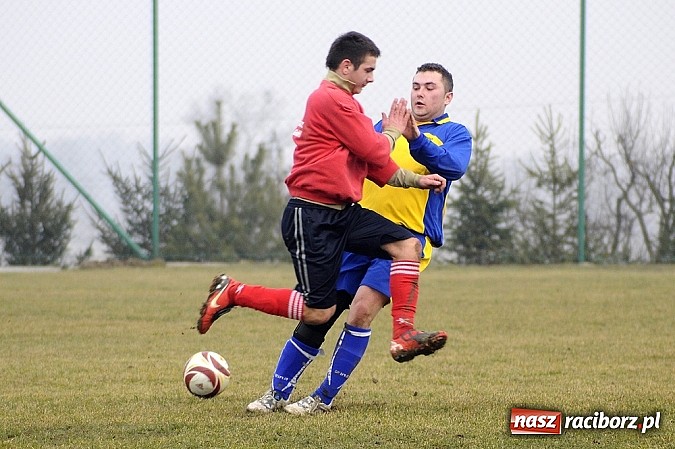 Zdjęcie w galerii na portalu naszraciborz.pl: Naprzód Borucin pokonany wiadomości z regionu