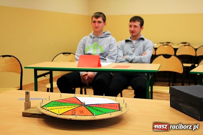 Zdjęcie w galerii na portalu naszraciborz.pl: Spiel mit uns! Konkurs w Budowlance wiadomości z regionu