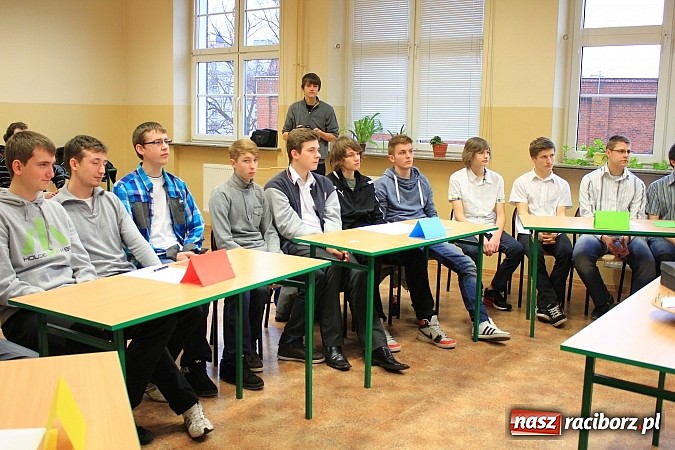 Zdjęcie w galerii na portalu naszraciborz.pl: Spiel mit uns! Konkurs w Budowlance wiadomości z regionu