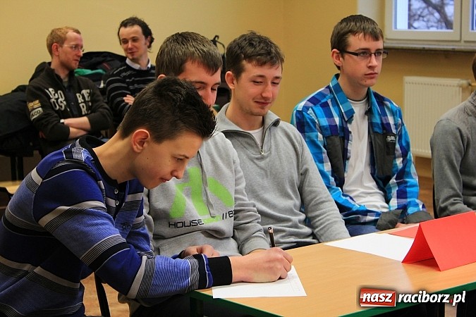 Zdjęcie w galerii na portalu naszraciborz.pl: Spiel mit uns! Konkurs w Budowlance wiadomości z regionu