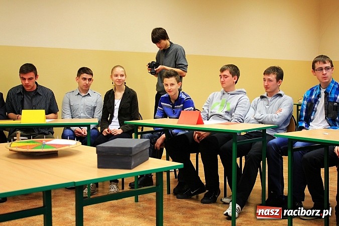 Zdjęcie w galerii na portalu naszraciborz.pl: Spiel mit uns! Konkurs w Budowlance wiadomości z regionu