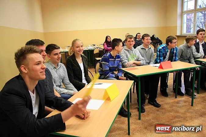 Zdjęcie w galerii na portalu naszraciborz.pl: Spiel mit uns! Konkurs w Budowlance wiadomości z regionu