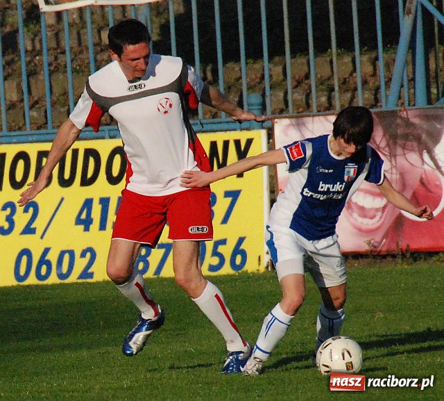 Zdjęcie w galerii na portalu naszraciborz.pl: Dobre widowisko i deszcz goli wiadomości z regionu
