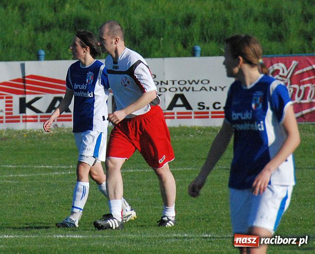 Zdjęcie w galerii na portalu naszraciborz.pl: Dobre widowisko i deszcz goli wiadomości z regionu