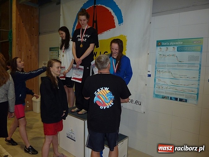 Zdjęcie w galerii na portalu naszraciborz.pl: Pływanie: osiem medali dla Oli Tomali wiadomości z regionu