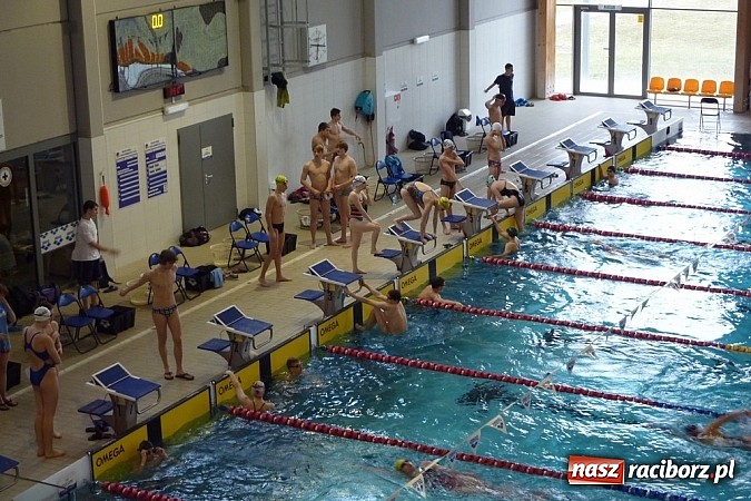 Zdjęcie w galerii na portalu naszraciborz.pl: Pływanie: osiem medali dla Oli Tomali wiadomości z regionu