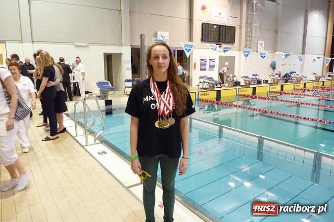 Zdjęcie w galerii na portalu naszraciborz.pl: Pływanie: osiem medali dla Oli Tomali wiadomości z regionu