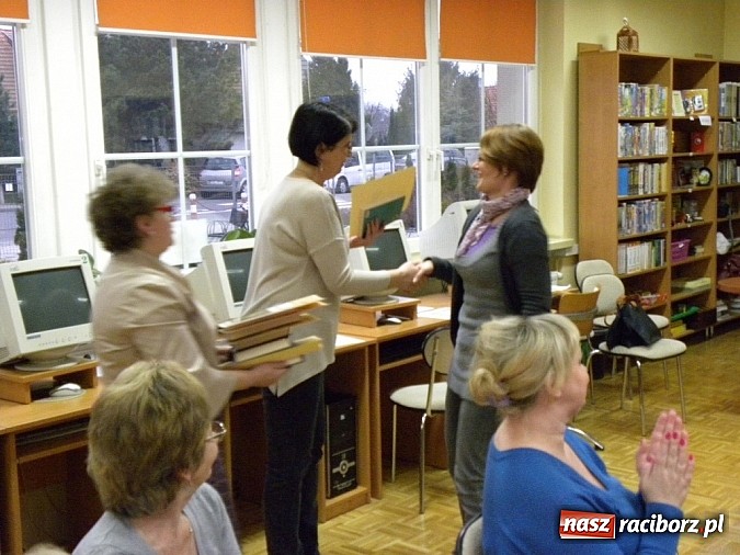 Zdjęcie w galerii na portalu naszraciborz.pl: Czytelnik Roku 2012 wiadomości z regionu