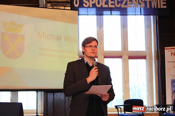 Zdjęcie w galerii na portalu naszraciborz.pl: Adam Moc z Pietrowic zwycięzcą konkursu w I LO wiadomości z regionu