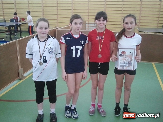 Zdjęcie w galerii na portalu naszraciborz.pl: Finał powiatu raciborskiego w tenisie stołowym w Pawłowie wiadomości z regionu