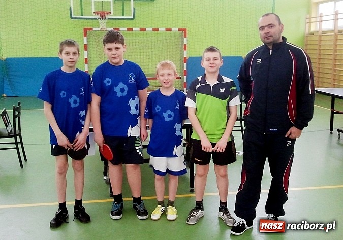 Zdjęcie w galerii na portalu naszraciborz.pl: Finał powiatu raciborskiego w tenisie stołowym w Pawłowie wiadomości z regionu