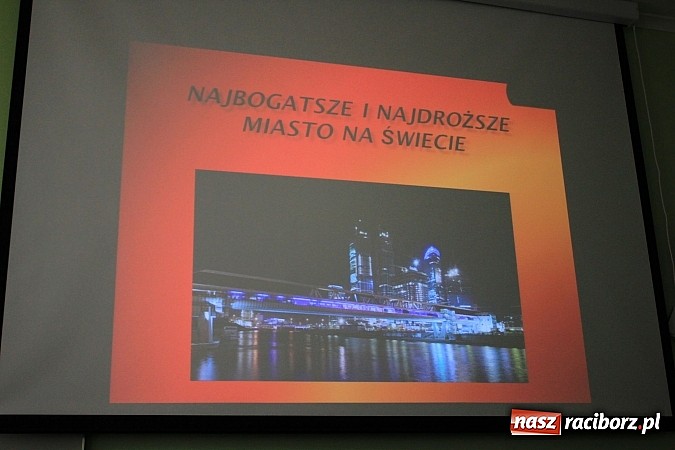Zdjęcie w galerii na portalu naszraciborz.pl: PWSZ: Jak zrelaksować się przed maturą? wiadomości z regionu