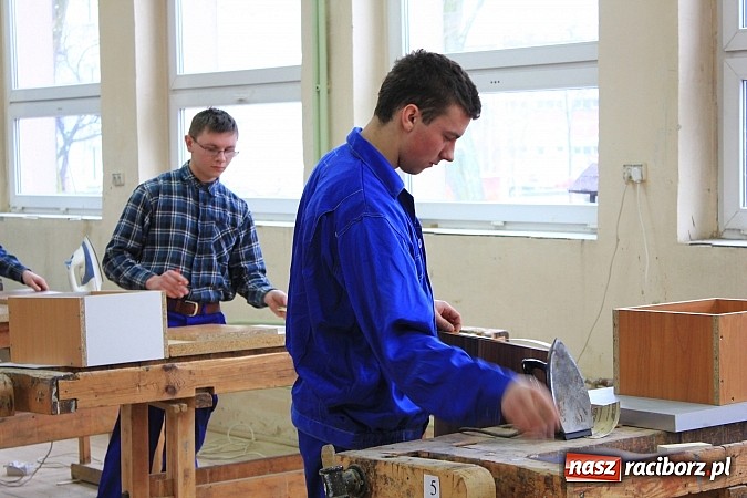 Zdjęcie w galerii na portalu naszraciborz.pl: Najsprawniejsi w zawodzie pokazali co potrafią wiadomości z regionu