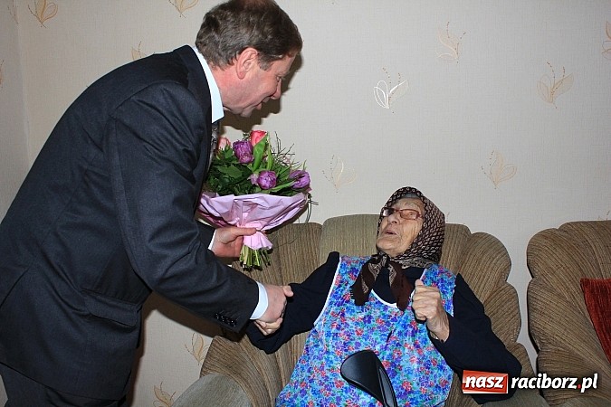 Zdjęcie w galerii na portalu naszraciborz.pl: 101. urodziny pani Marii Kusy z Borucina wiadomości z regionu