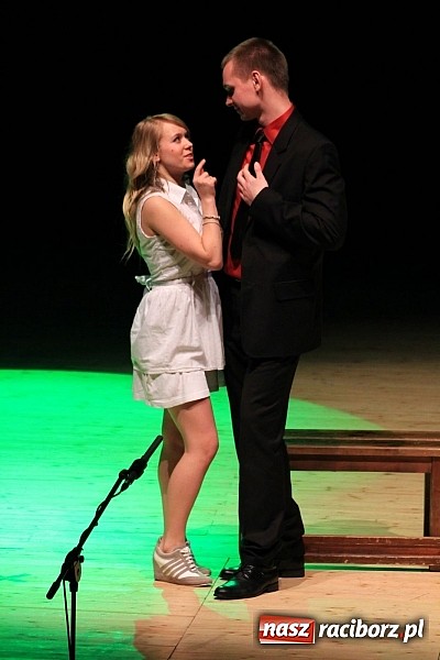 Zdjęcie w galerii na portalu naszraciborz.pl: Intryga rodem z piekła... Spektakl w RCK wiadomości z regionu