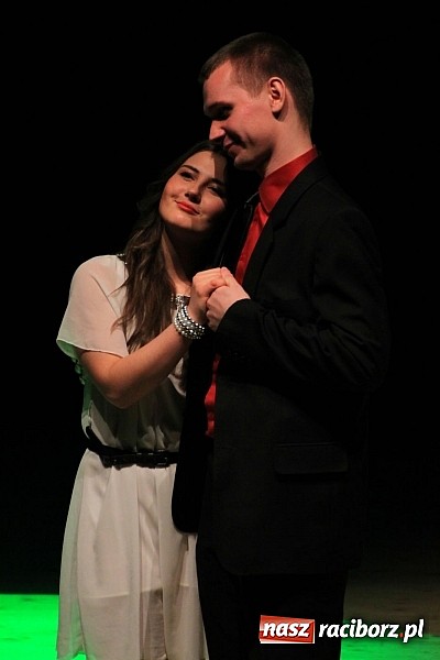 Zdjęcie w galerii na portalu naszraciborz.pl: Intryga rodem z piekła... Spektakl w RCK wiadomości z regionu