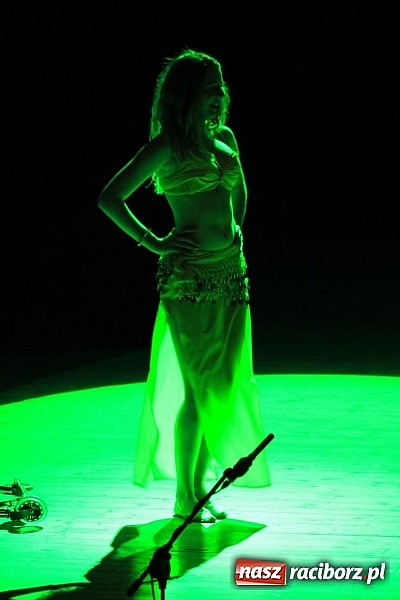 Zdjęcie w galerii na portalu naszraciborz.pl: Intryga rodem z piekła... Spektakl w RCK wiadomości z regionu