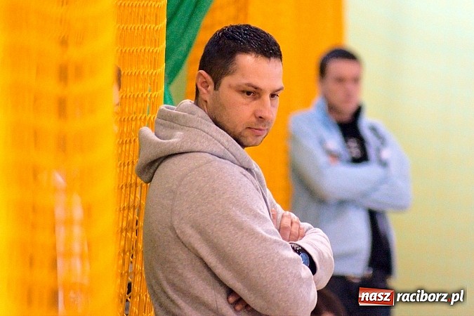 Zdjęcie w galerii na portalu naszraciborz.pl: KS Stal Kuźnia Raciborska z pucharem starosty raciborskiego wiadomości z regionu