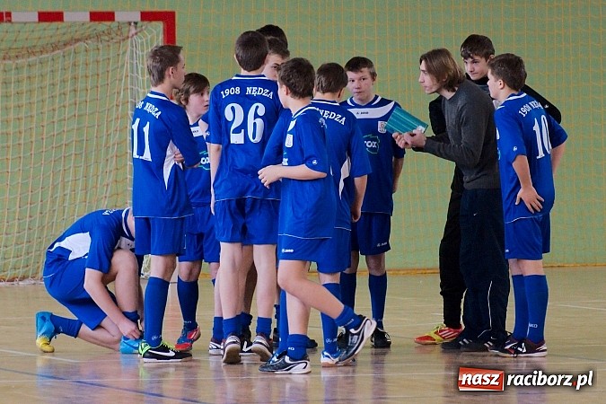 Zdjęcie w galerii na portalu naszraciborz.pl: KS Stal Kuźnia Raciborska z pucharem starosty raciborskiego wiadomości z regionu