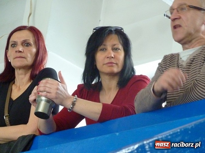 Zdjęcie w galerii na portalu naszraciborz.pl: Pływanie: I dzień pływackich mistrzostw szkół wiadomości z regionu