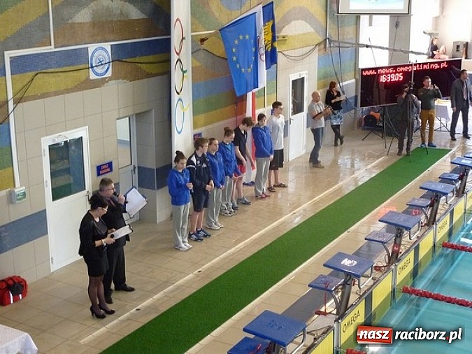 Zdjęcie w galerii na portalu naszraciborz.pl: Pływanie: I dzień pływackich mistrzostw szkół wiadomości z regionu