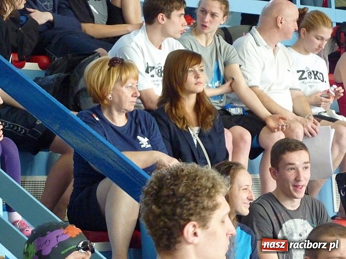 Zdjęcie w galerii na portalu naszraciborz.pl: Pływanie: sześć medali uczniów SMS wiadomości z regionu