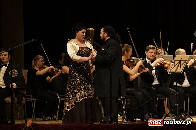 Zdjęcie w galerii na portalu naszraciborz.pl: Opera podbiła serca publiczności RCK! wiadomości z regionu