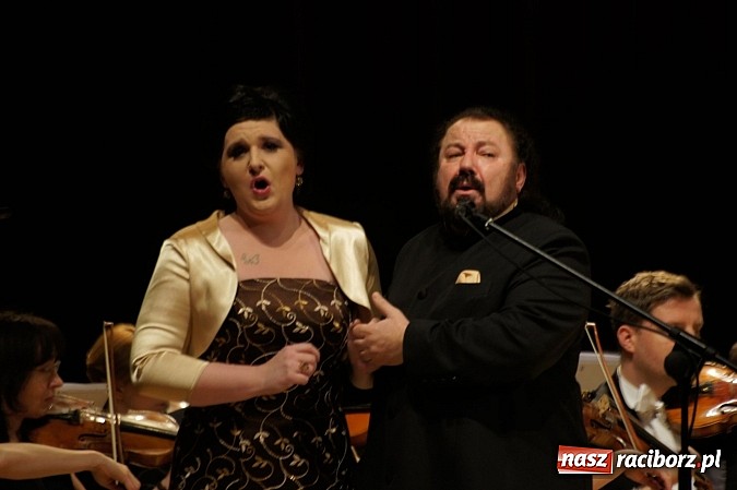 Zdjęcie w galerii na portalu naszraciborz.pl: Opera podbiła serca publiczności RCK! wiadomości z regionu